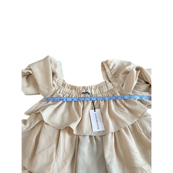 New with Tags WeWoreWhat Crinkle Crème Bruilee Tiered Mini Dress Size Small - Picture 9 of 10